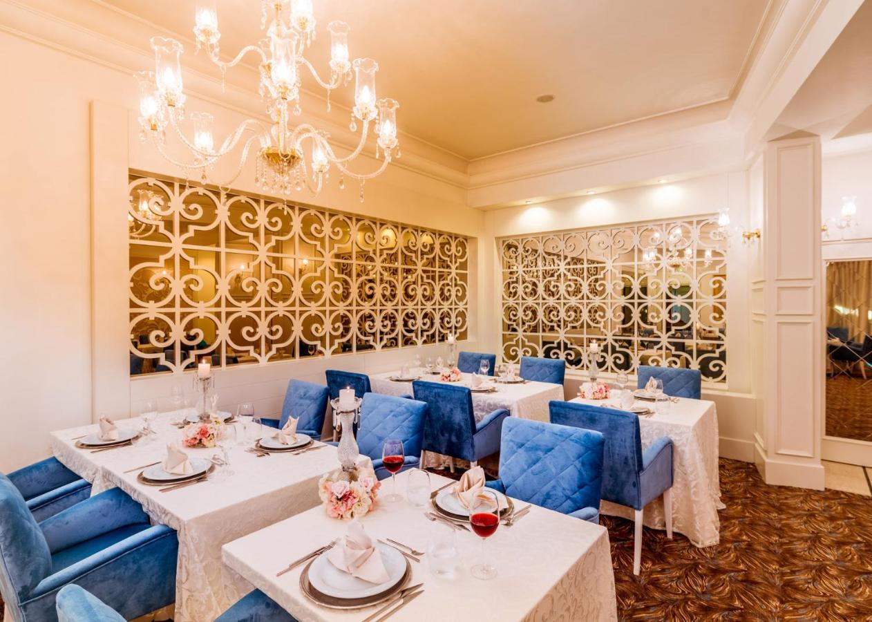Vuni Palace Luxury Resort & Beach & Casino Kyrenia  Exterior photo