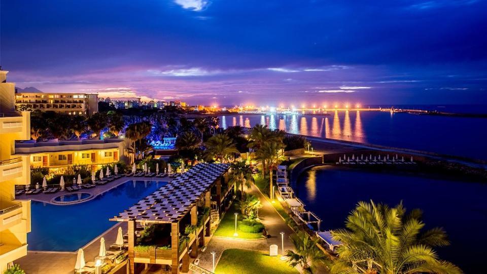 Vuni Palace Luxury Resort & Beach & Casino Kyrenia  Exterior photo