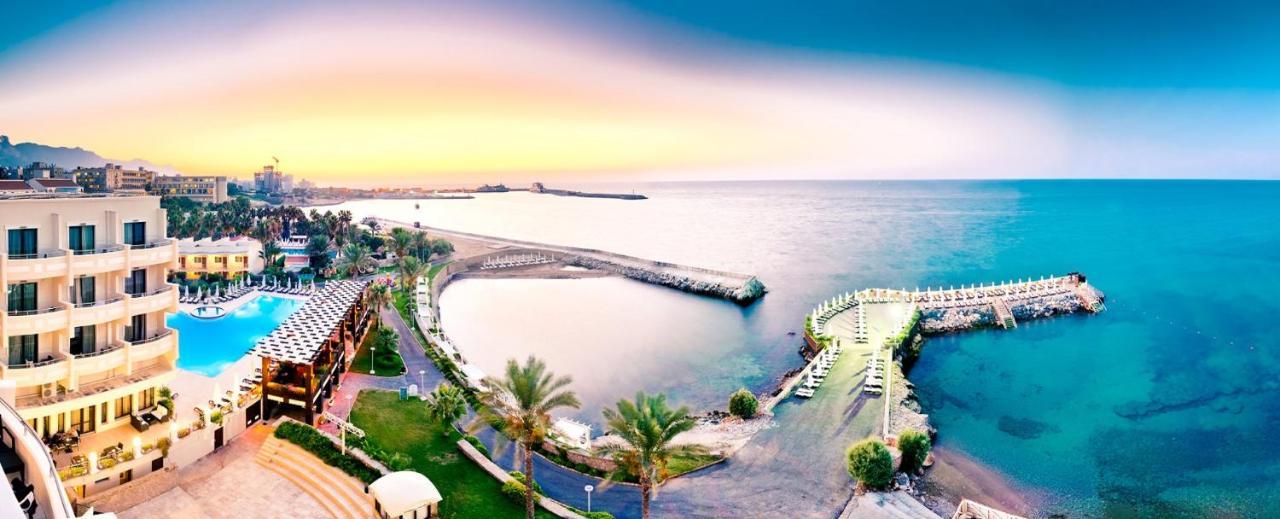 Vuni Palace Luxury Resort & Beach & Casino Kyrenia  Exterior photo